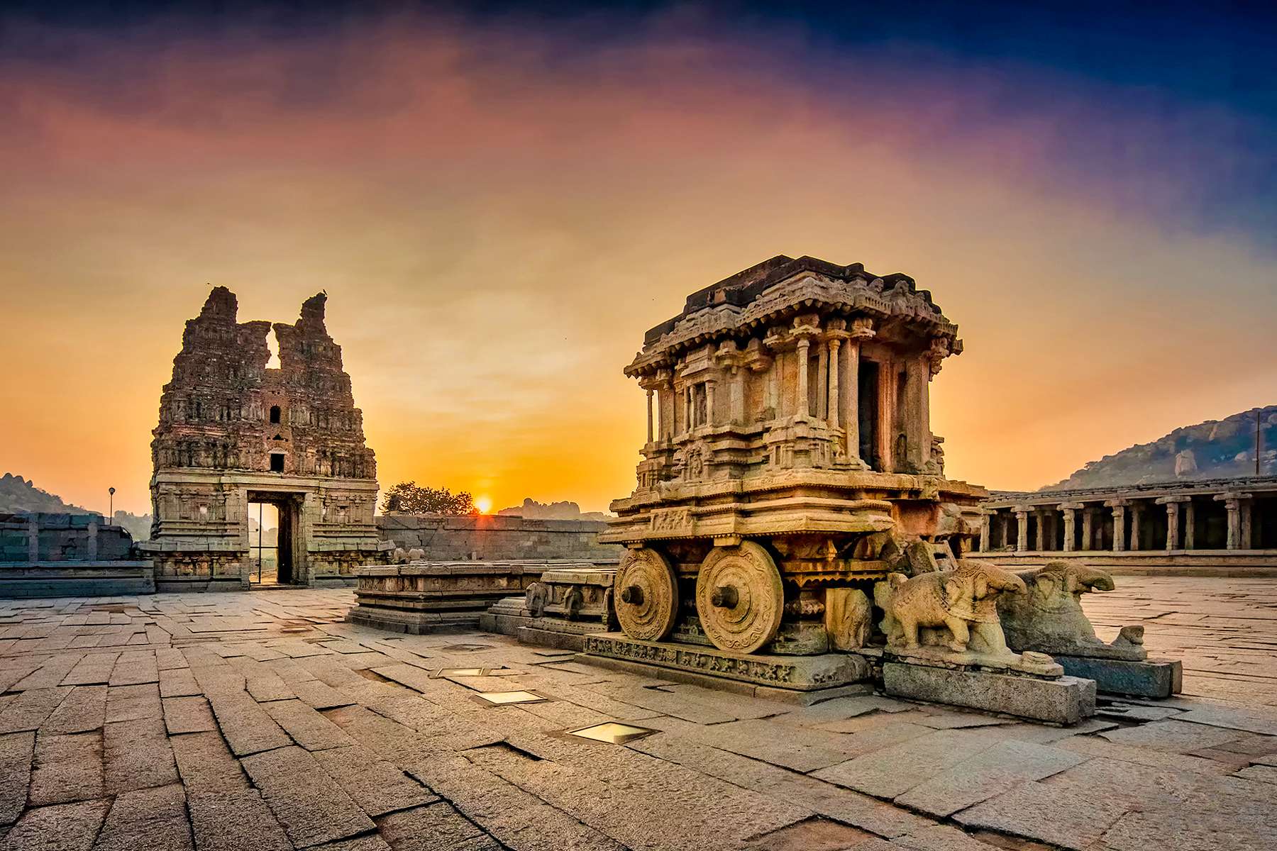 Weekend Hampi Ex Mumbai 2D/1N